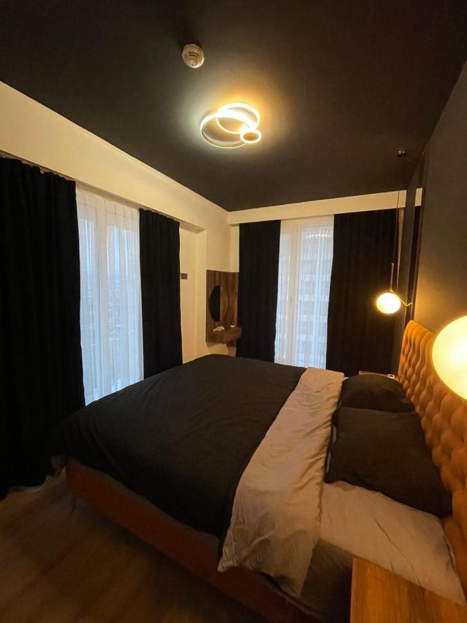Merdz Spa & Fitness Sky Apartment Skopje Extérieur photo