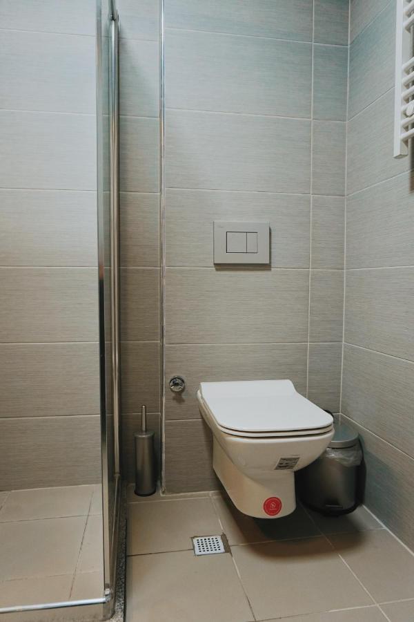 Merdz Spa & Fitness Sky Apartment Skopje Extérieur photo